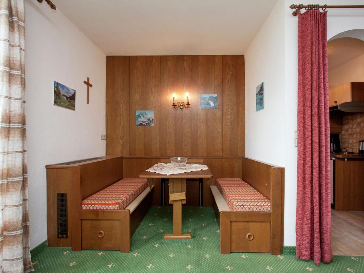 Apartment In Hart Im Zillertal With Garden Balcony Parking Fuegen Exterior photo