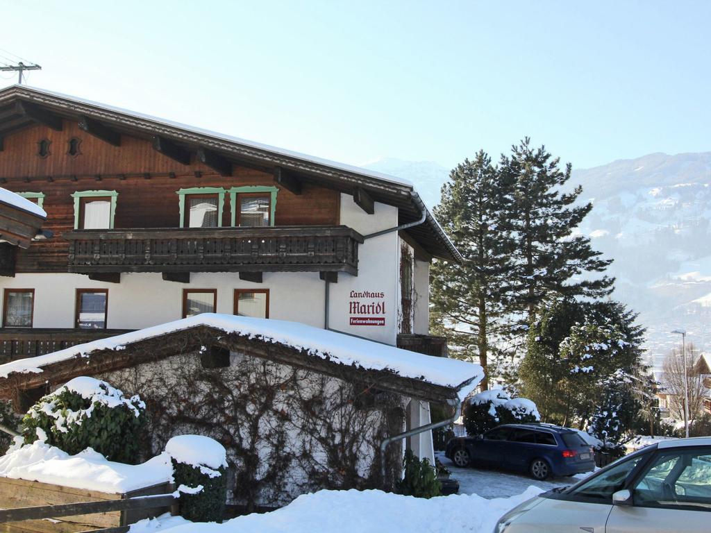 Apartment In Hart Im Zillertal With Garden Balcony Parking Fuegen Exterior photo